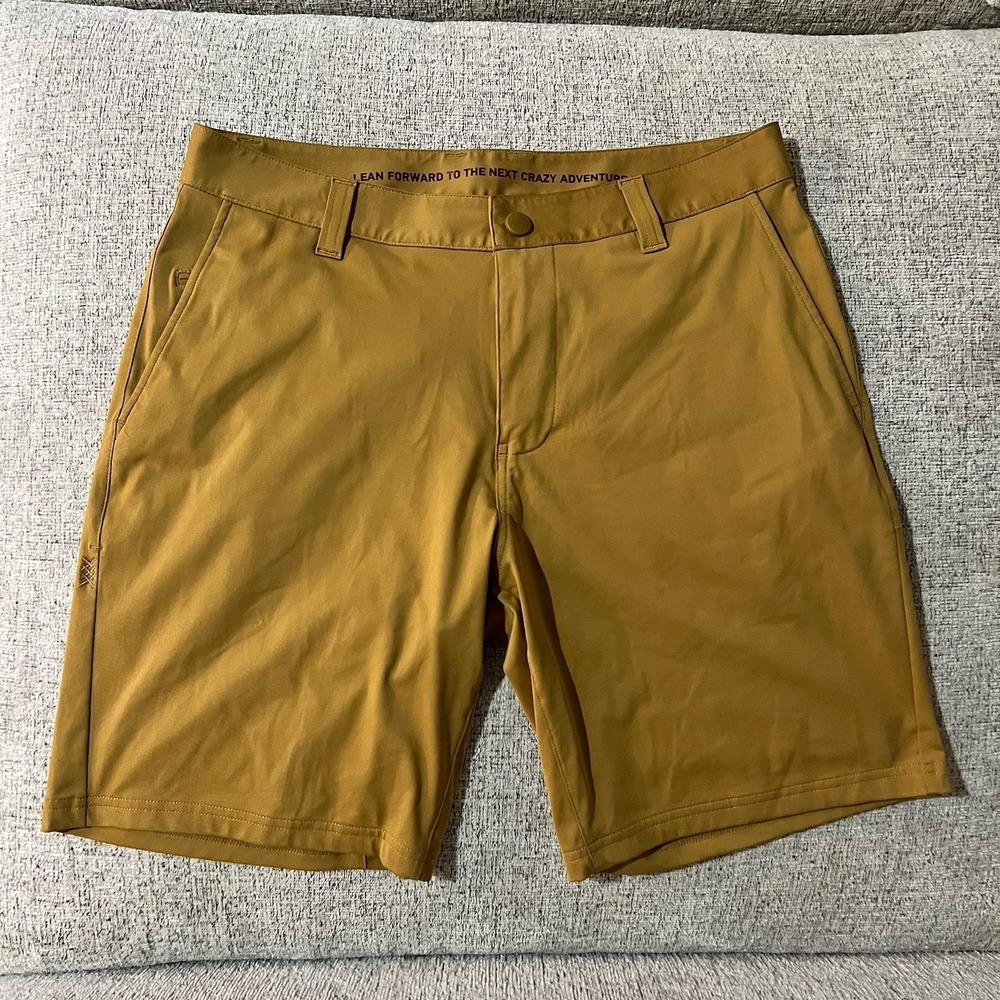 Rhone Commuter 9" Shorts Mens 31 Mustard Yellow Golf Performance Chino 100592